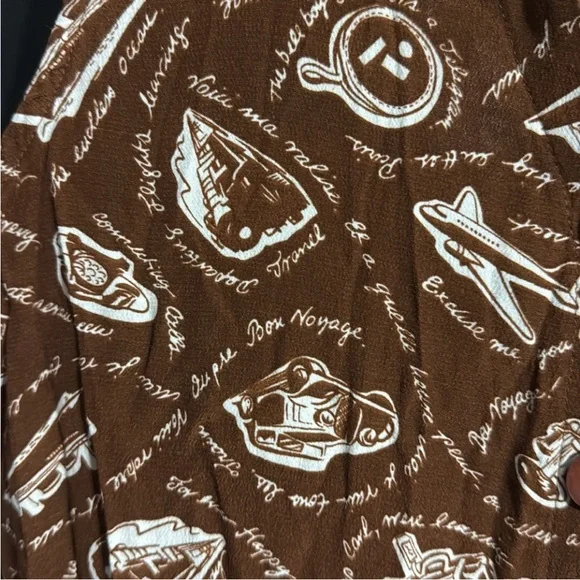 3/$14 Melrose Vintage Sleeveless Rayon Travel
Print Top Size: S - Picture 4 of 6